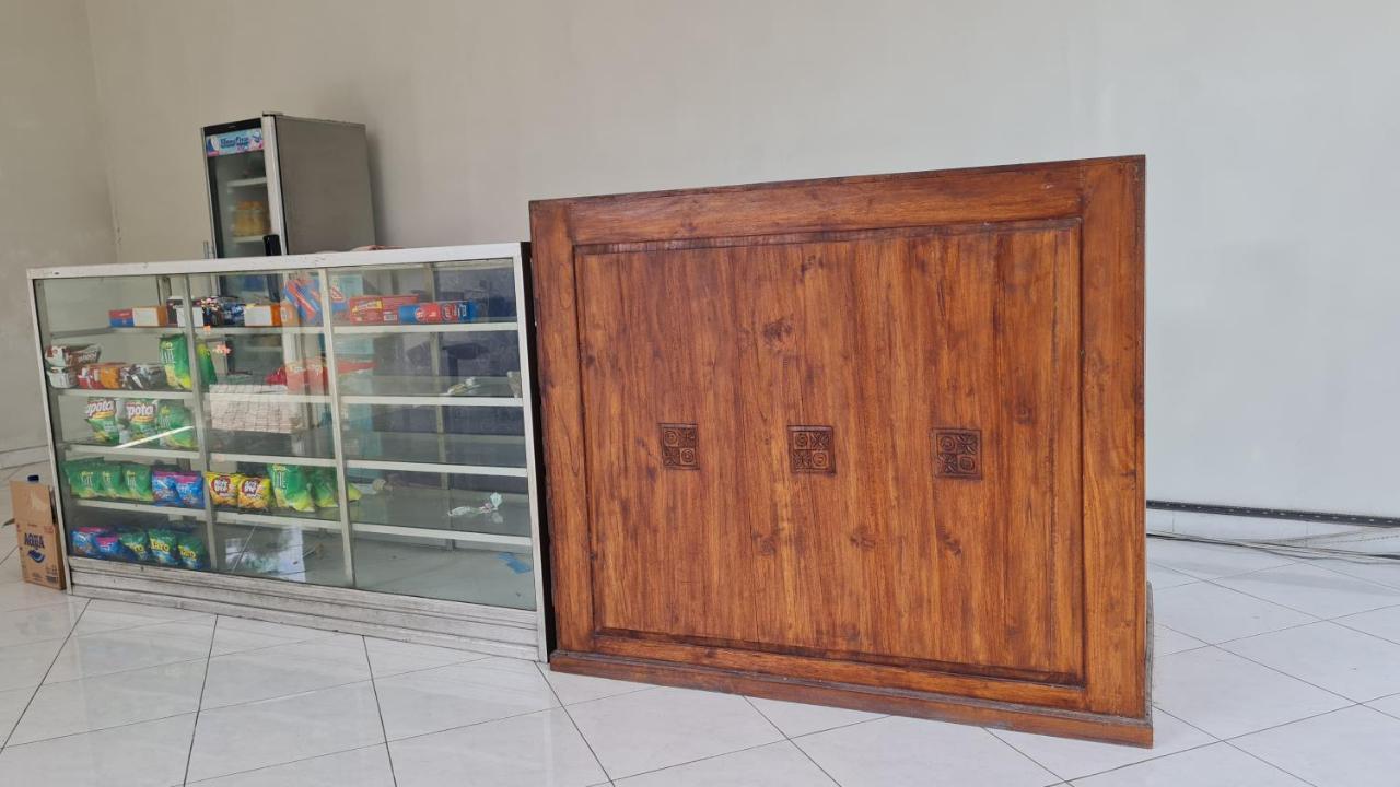 Oyo 90831 Hotel Gardenia Prambanan Solo Eksteriør bilde