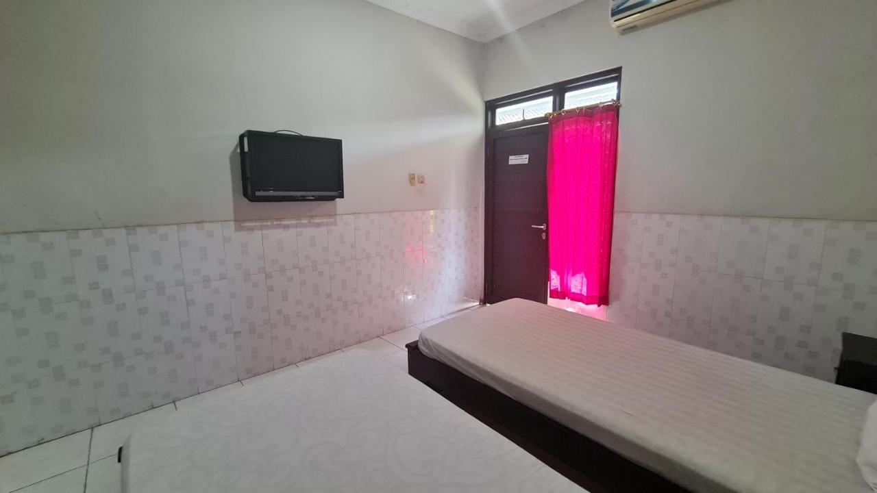 Oyo 90831 Hotel Gardenia Prambanan Solo Eksteriør bilde