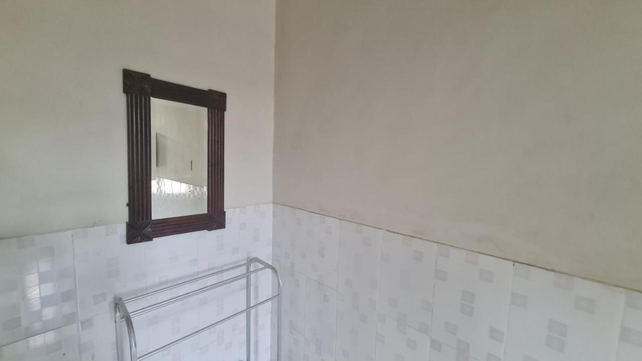 Oyo 90831 Hotel Gardenia Prambanan Solo Eksteriør bilde