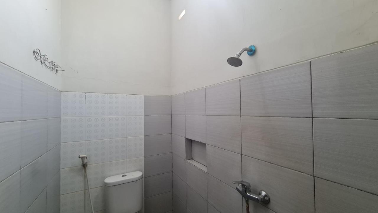 Oyo 90831 Hotel Gardenia Prambanan Solo Eksteriør bilde
